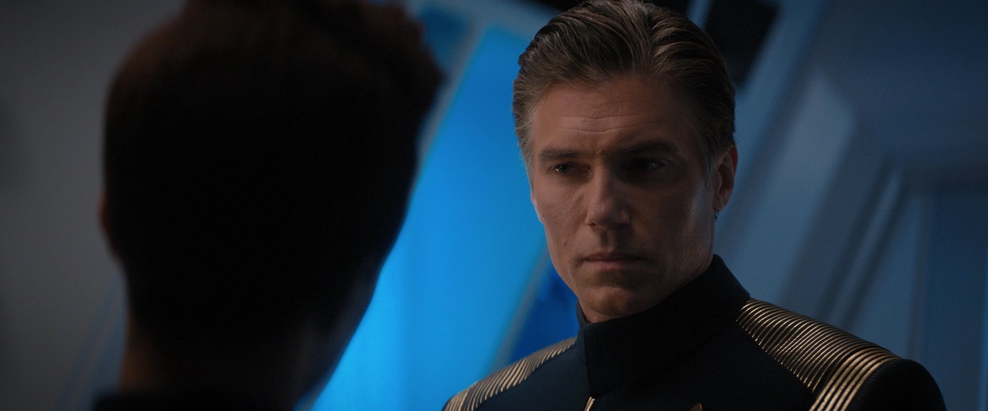 extant_StarTrekDiscovery_2x01-Brother_06408.jpg