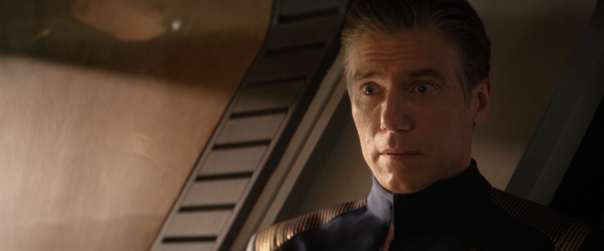 extant_StarTrekDiscovery_2x01-Brother_06521.jpg