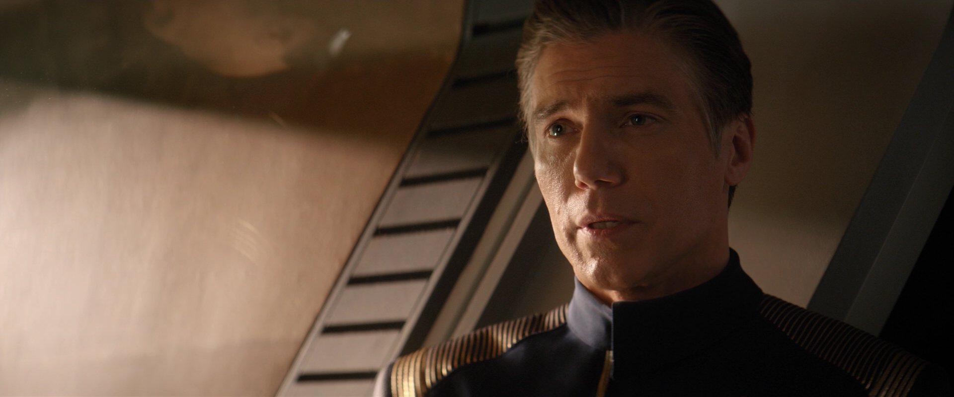 extant_StarTrekDiscovery_2x01-Brother_06541.jpg