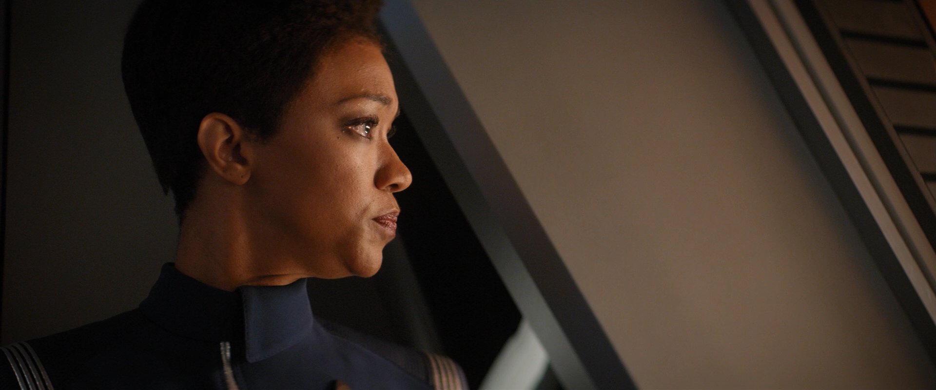 extant_StarTrekDiscovery_2x01-Brother_06557.jpg