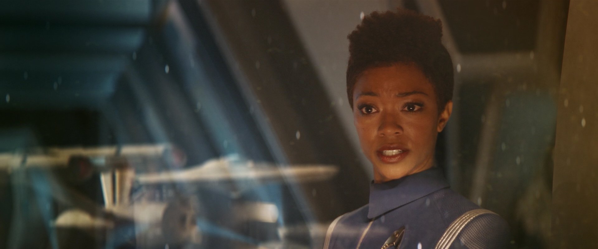 extant_StarTrekDiscovery_2x01-Brother_06562.jpg