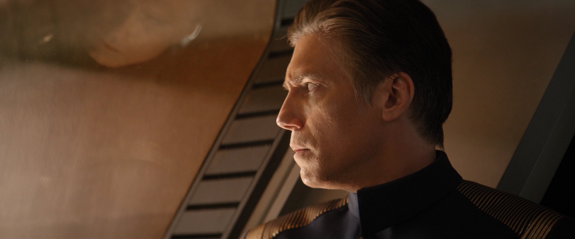 extant_StarTrekDiscovery_2x01-Brother_06591.jpg