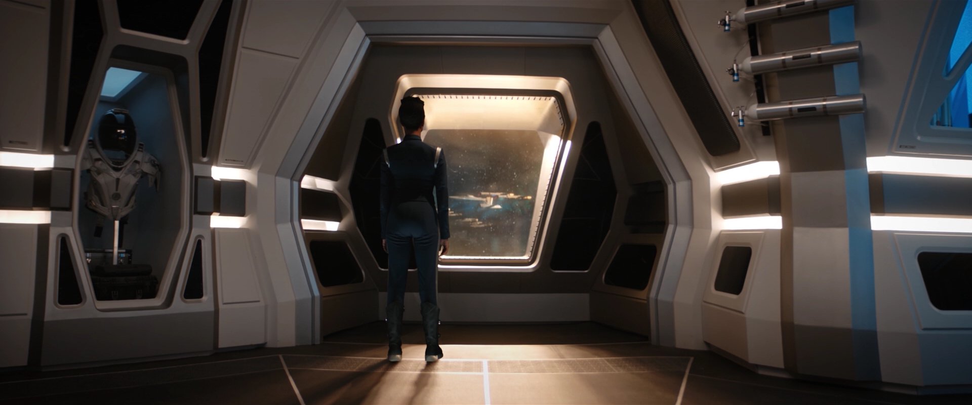 extant_StarTrekDiscovery_2x01-Brother_06663.jpg