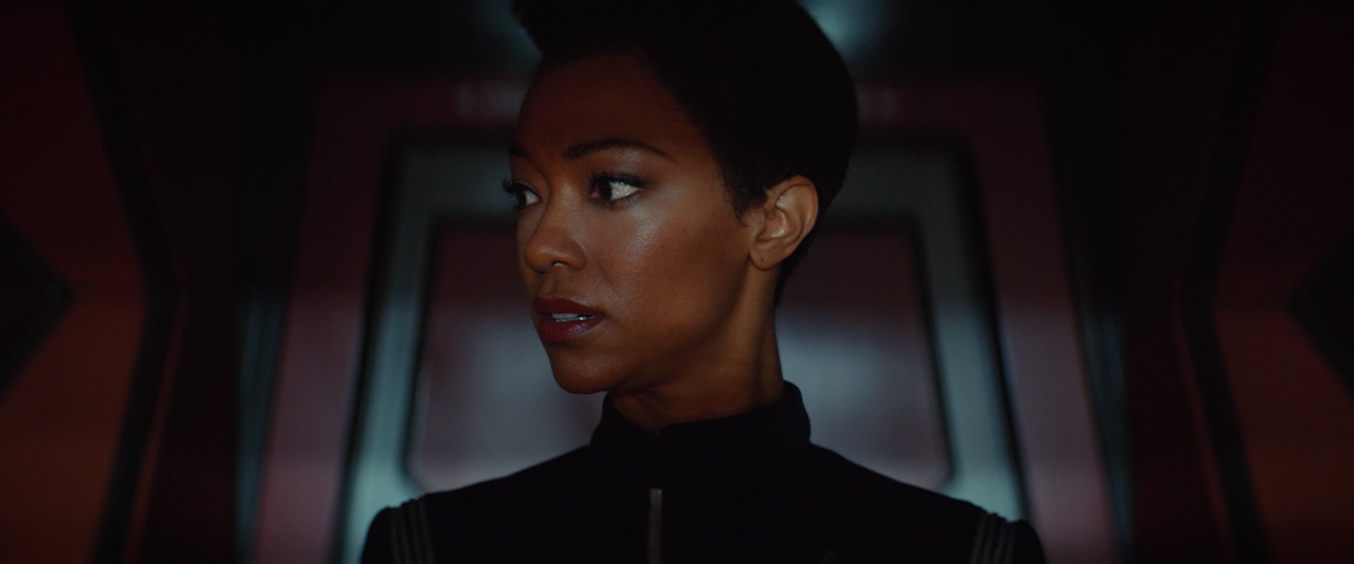 extant_StarTrekDiscovery_2x01-Brother_06754.jpg