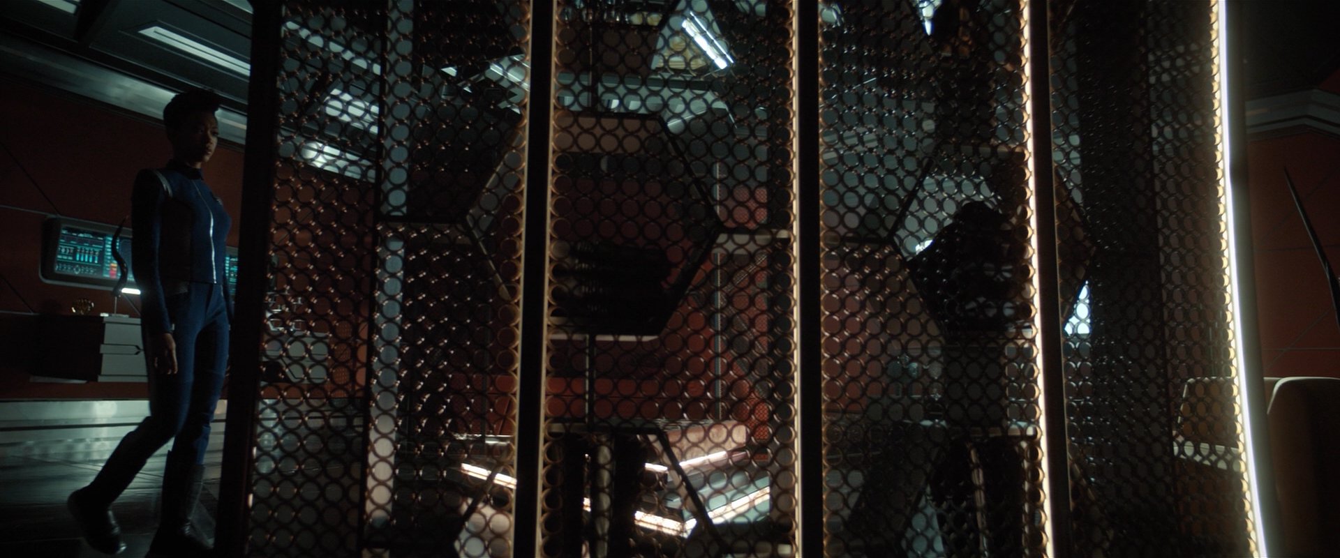 extant_StarTrekDiscovery_2x01-Brother_06761.jpg