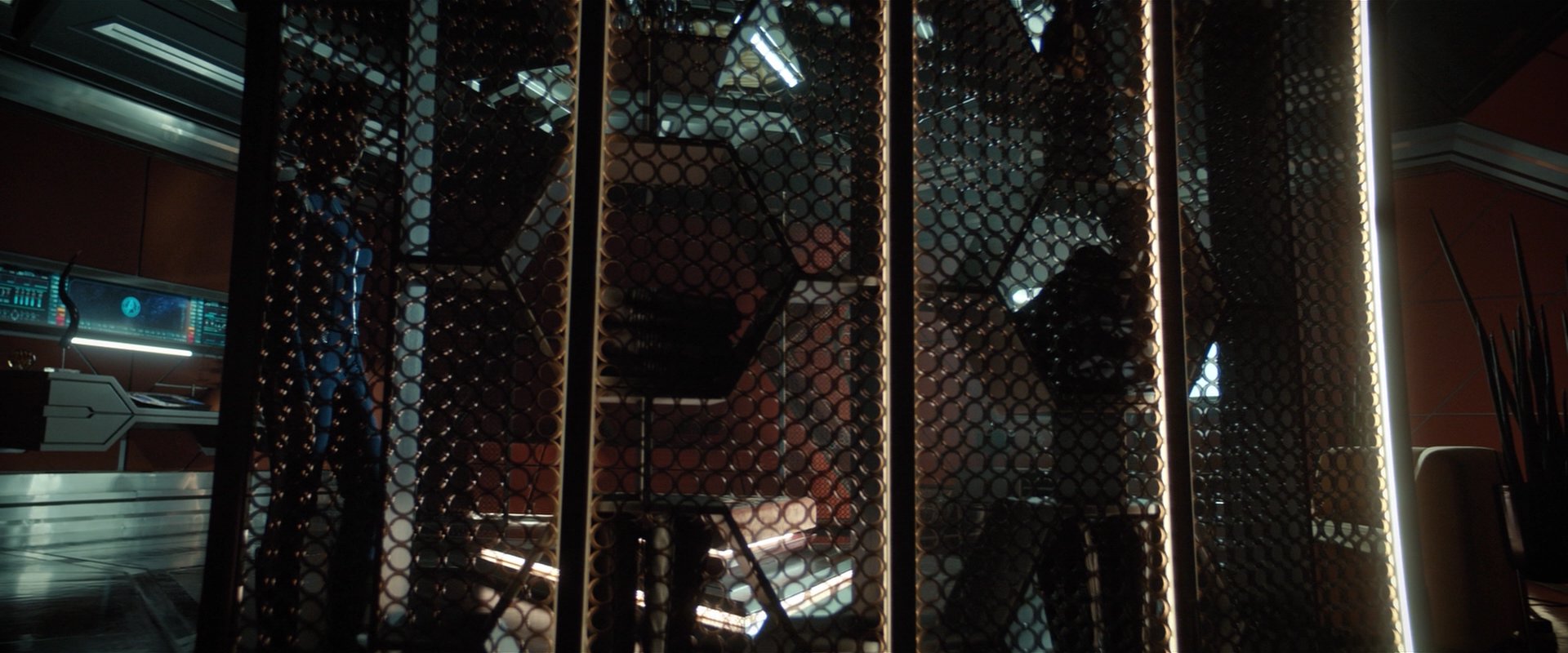extant_StarTrekDiscovery_2x01-Brother_06764.jpg