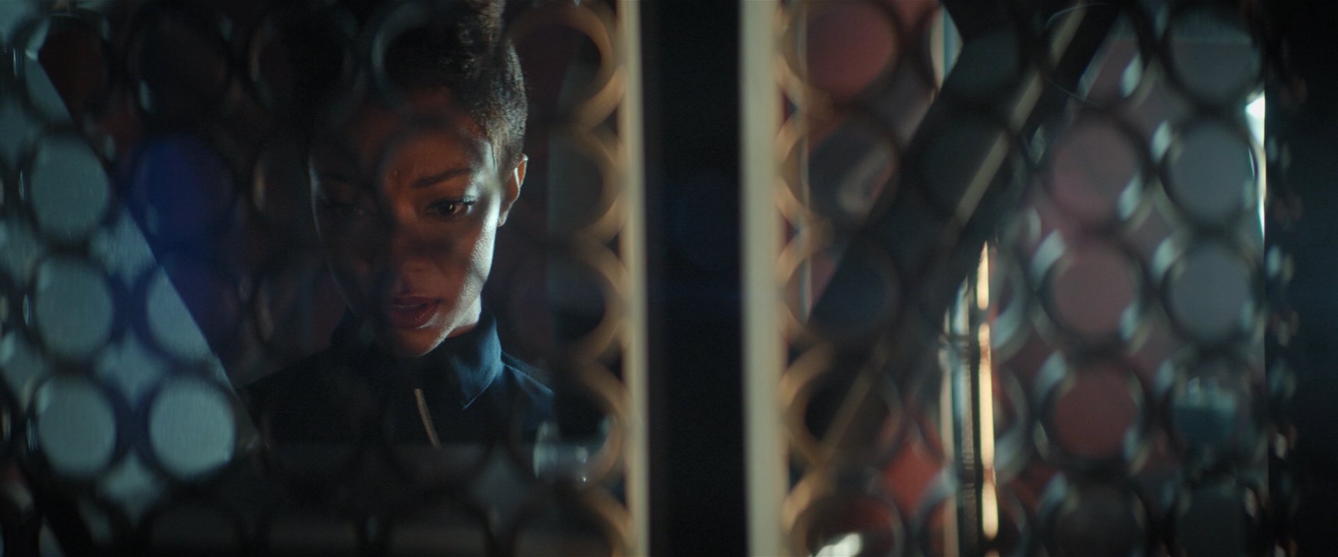 extant_StarTrekDiscovery_2x01-Brother_06777.jpg