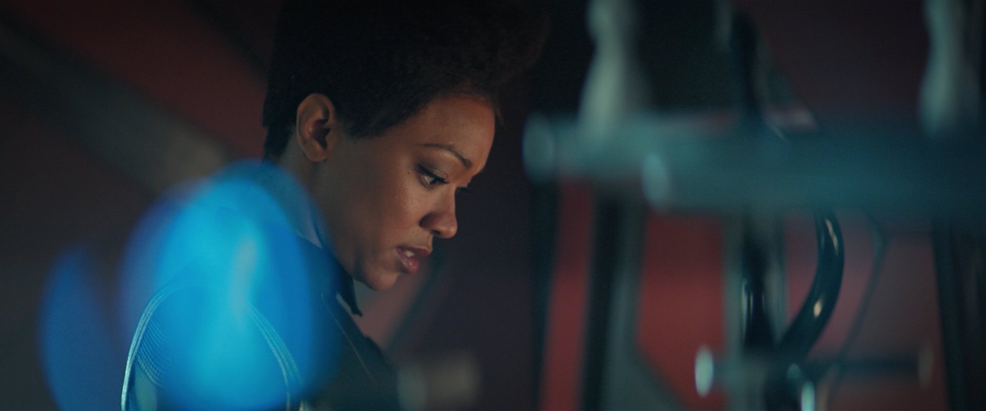 extant_StarTrekDiscovery_2x01-Brother_06843.jpg