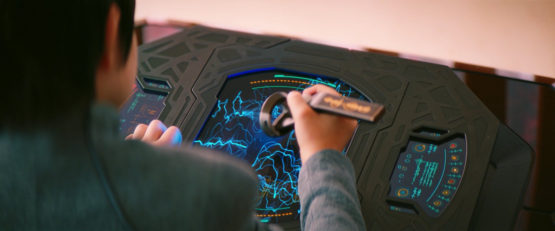 extant_StarTrekDiscovery_2x01-Brother_06862.jpg