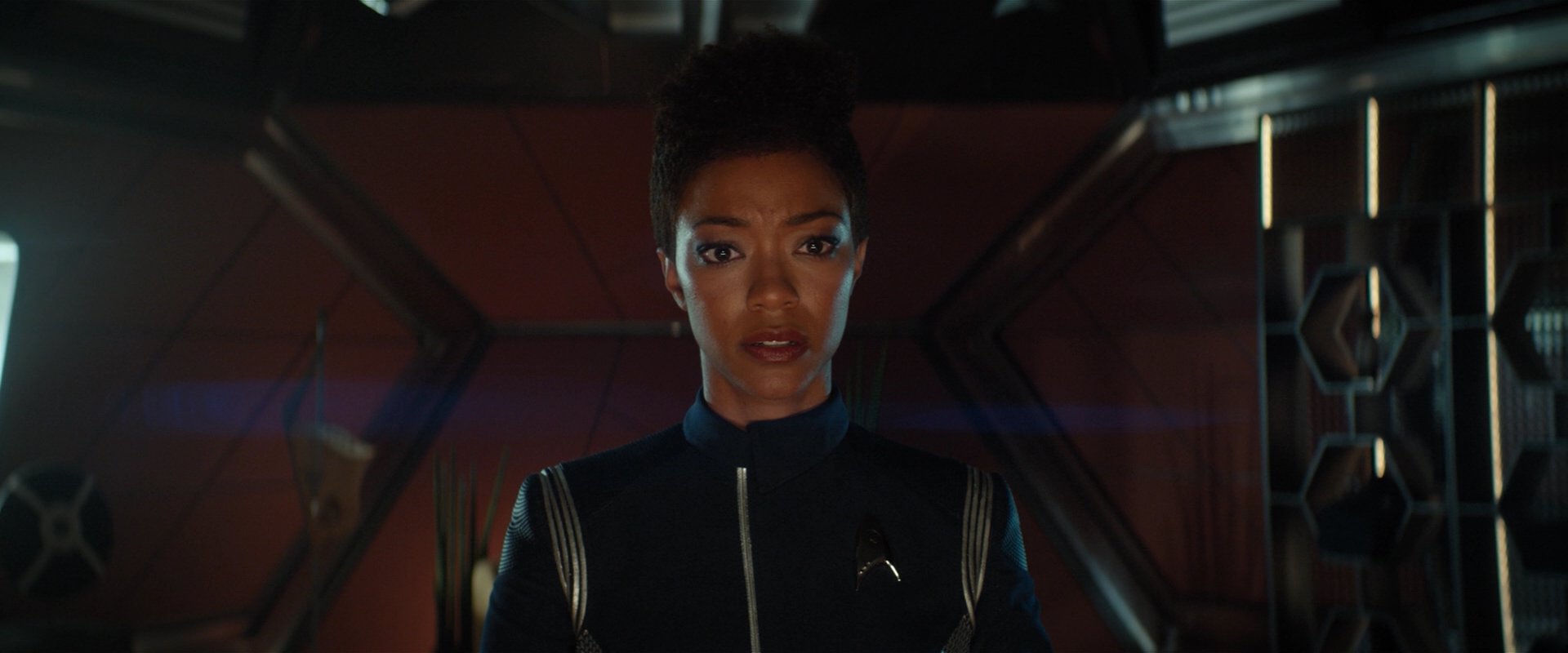extant_StarTrekDiscovery_2x01-Brother_06911.jpg