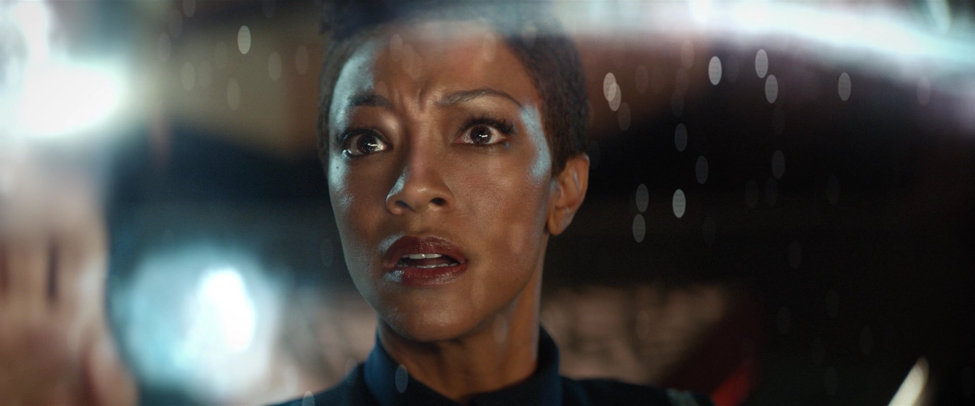 extant_StarTrekDiscovery_2x01-Brother_07020.jpg