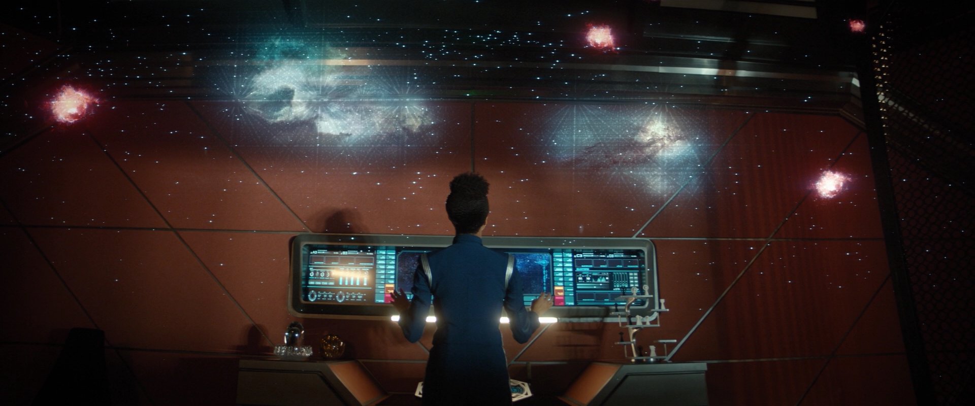 extant_StarTrekDiscovery_2x01-Brother_07028.jpg