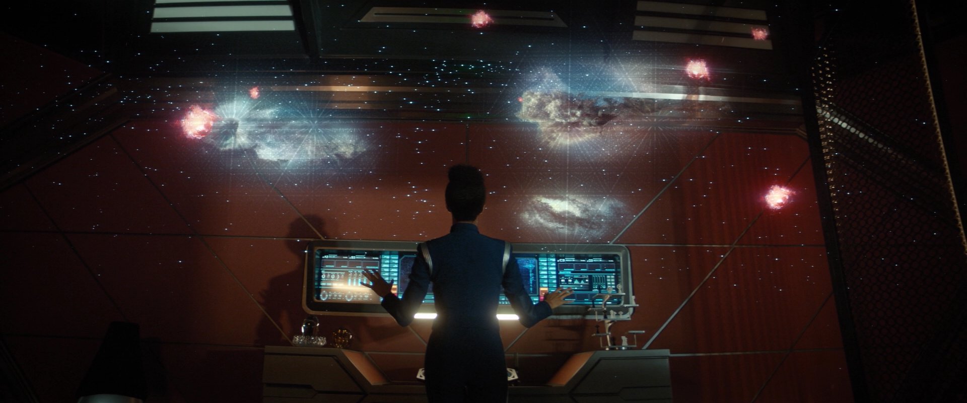 extant_StarTrekDiscovery_2x01-Brother_07036.jpg