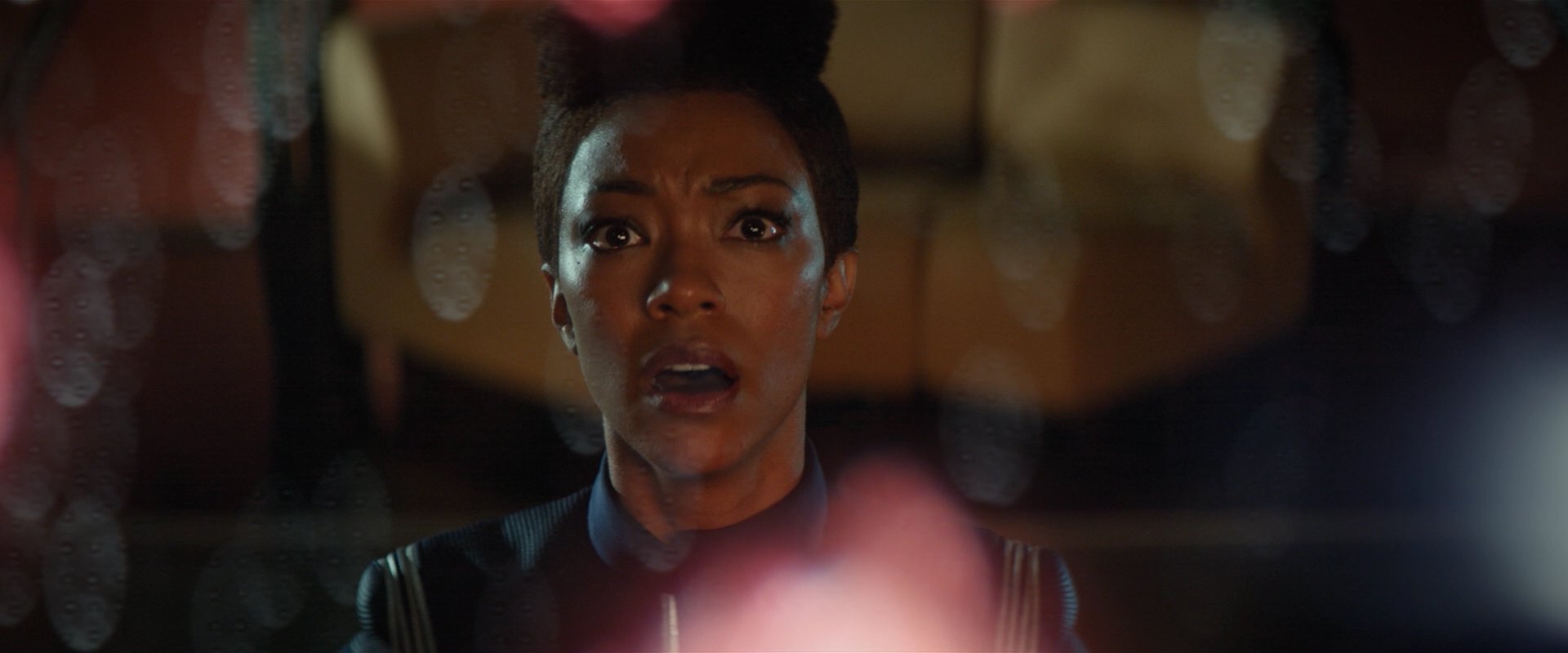 extant_StarTrekDiscovery_2x01-Brother_07047.jpg
