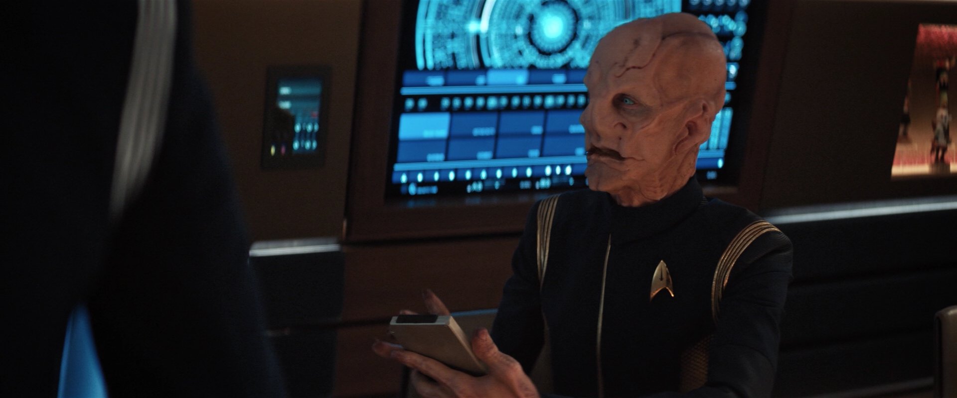 extant_StarTrekDiscovery_2x02-Eden_01257.jpg