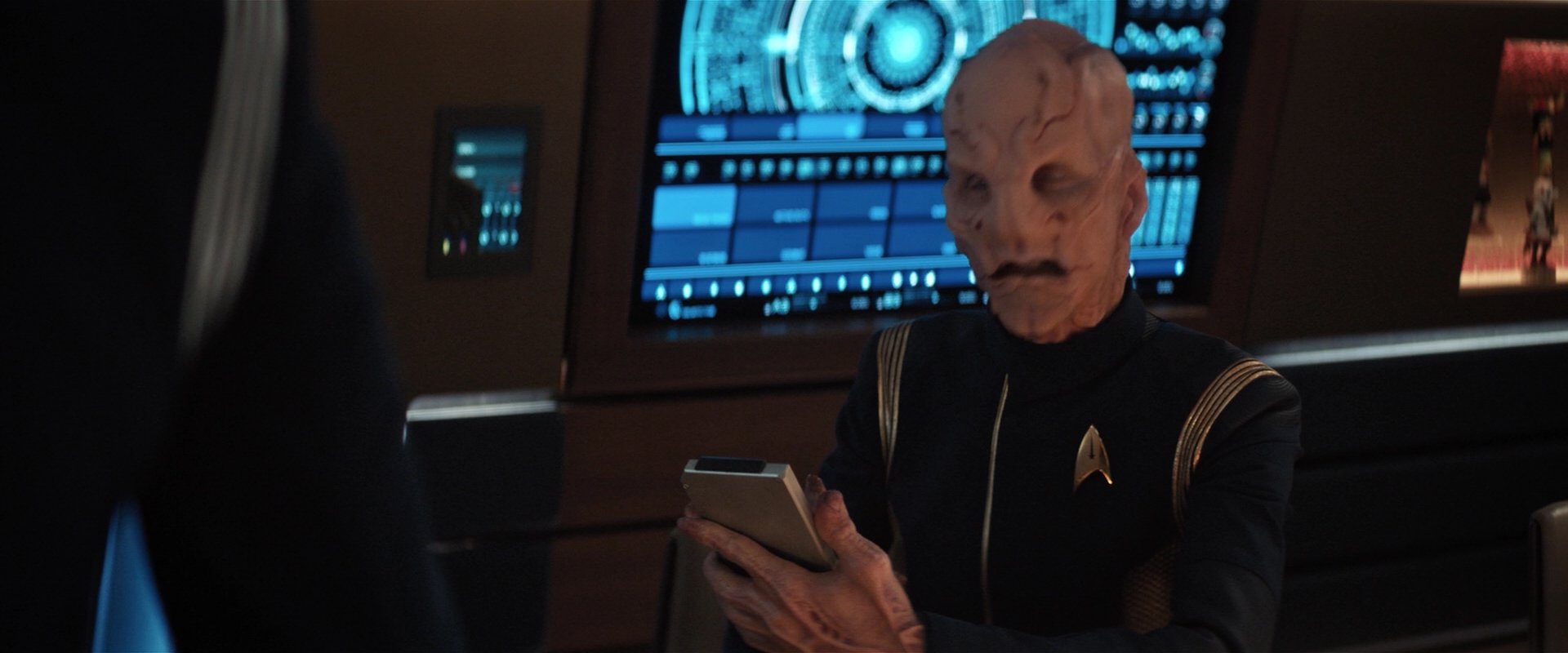 extant_StarTrekDiscovery_2x02-Eden_01258.jpg