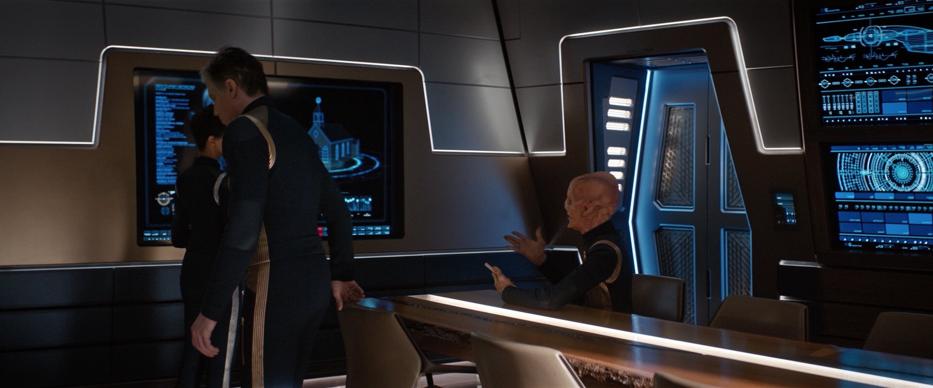 extant_StarTrekDiscovery_2x02-Eden_01261.jpg