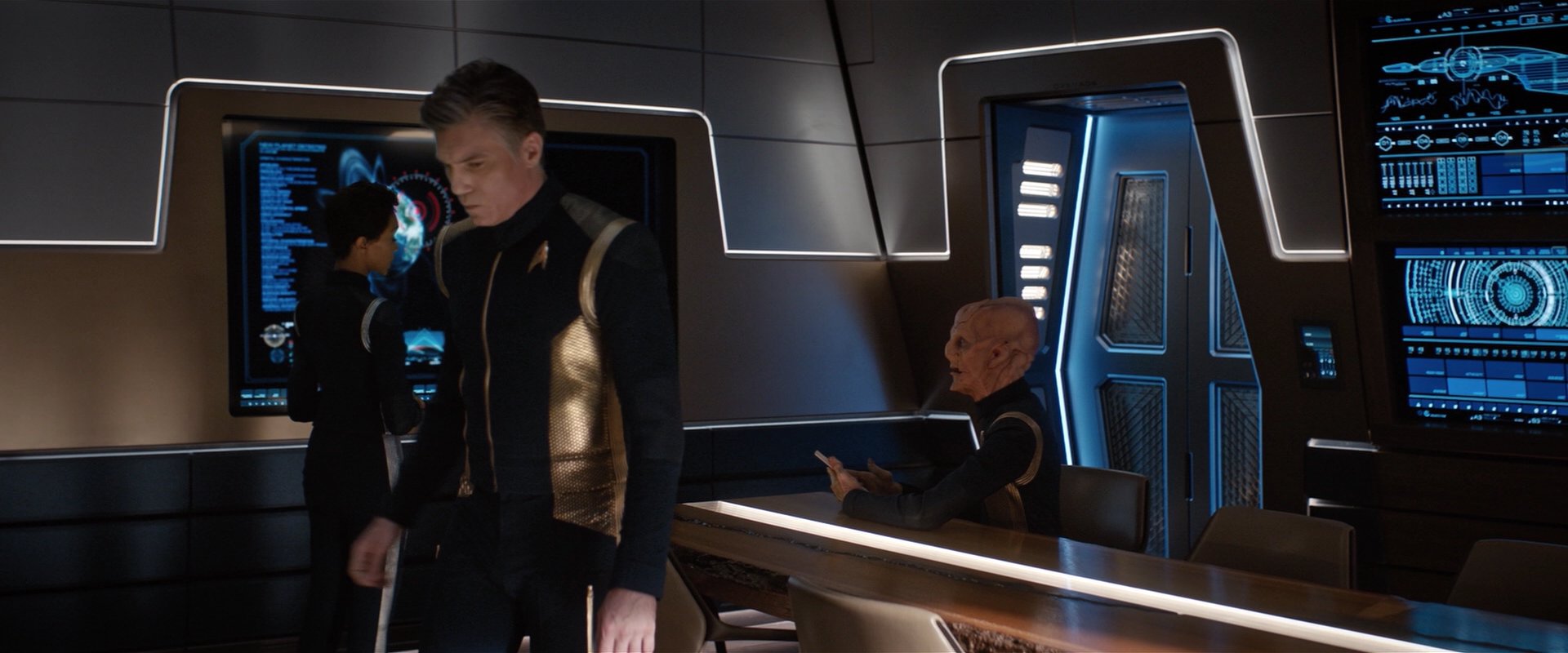 extant_StarTrekDiscovery_2x02-Eden_01264.jpg