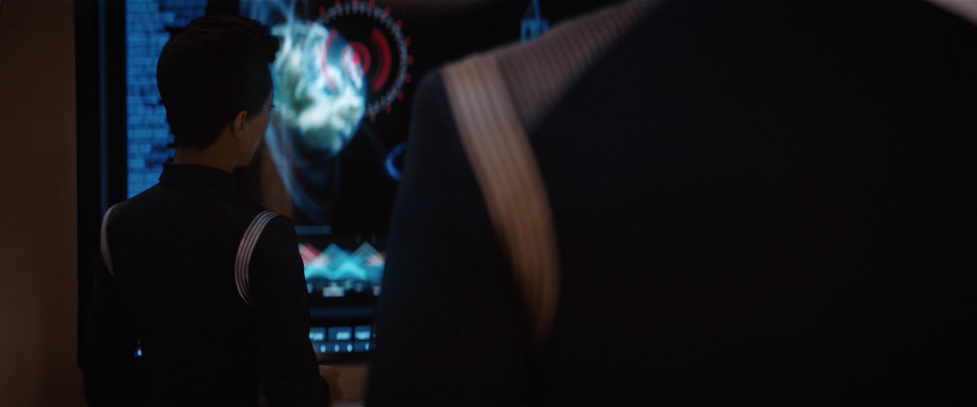 extant_StarTrekDiscovery_2x02-Eden_01290.jpg