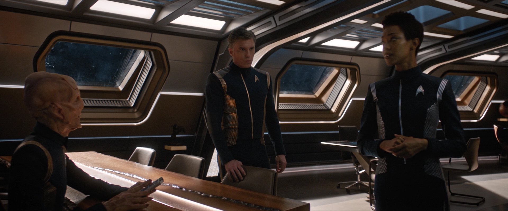 extant_StarTrekDiscovery_2x02-Eden_01311.jpg