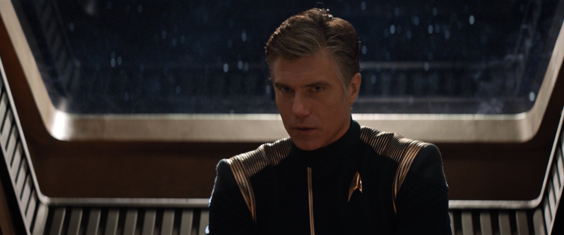 extant_StarTrekDiscovery_2x02-Eden_01360.jpg