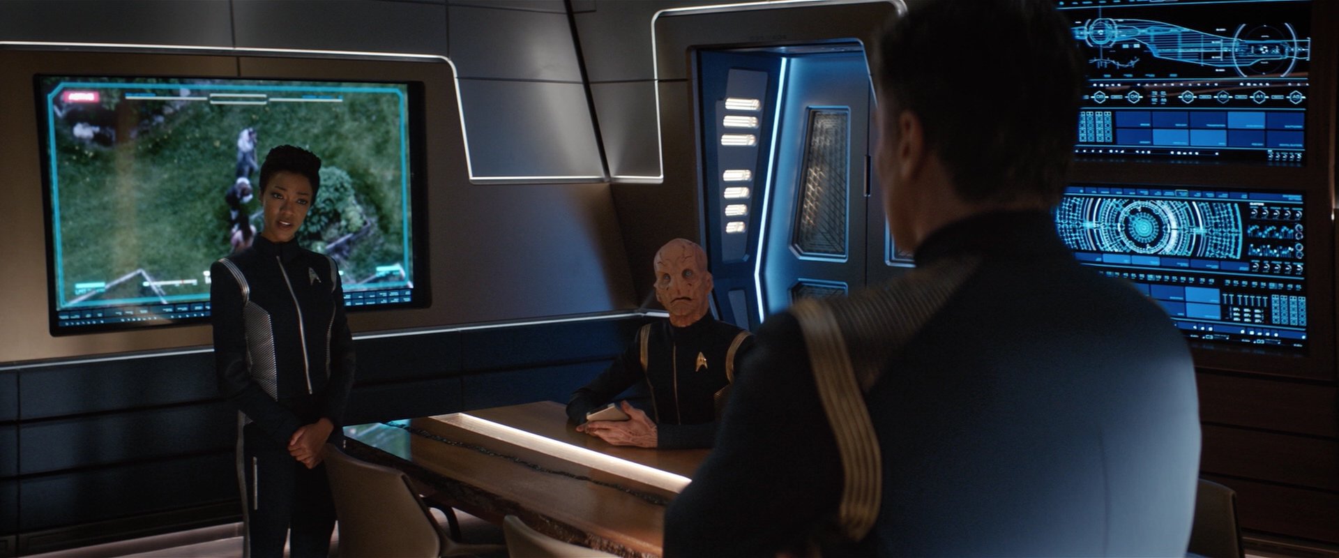 extant_StarTrekDiscovery_2x02-Eden_01363.jpg
