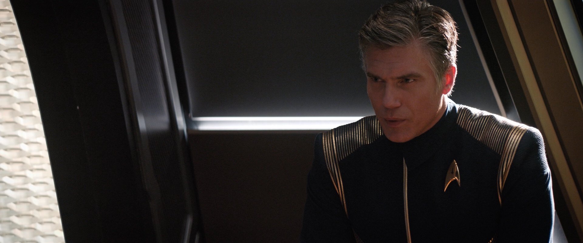 extant_StarTrekDiscovery_2x02-Eden_01444.jpg