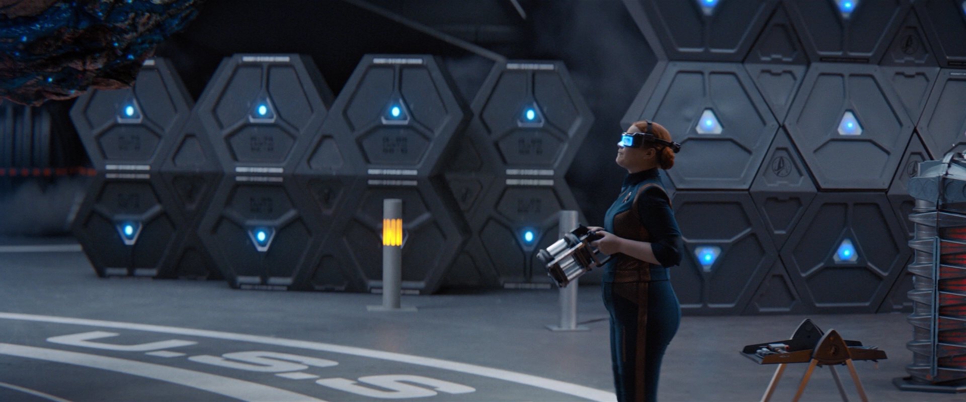 extant_StarTrekDiscovery_2x02-Eden_01537.jpg