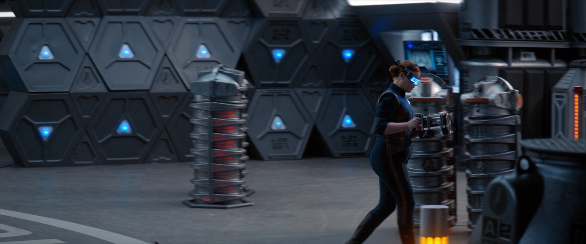 extant_StarTrekDiscovery_2x02-Eden_01633.jpg