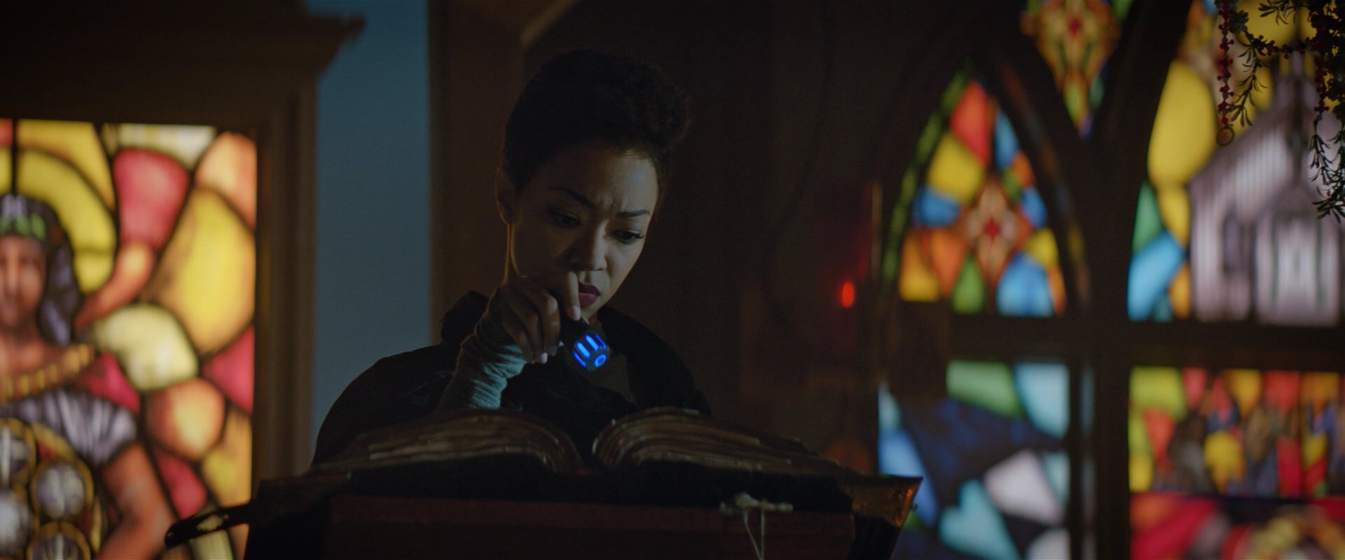 extant_StarTrekDiscovery_2x02-Eden_01921.jpg