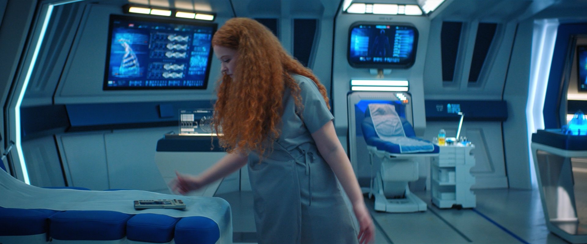 extant_StarTrekDiscovery_2x02-Eden_03236.jpg