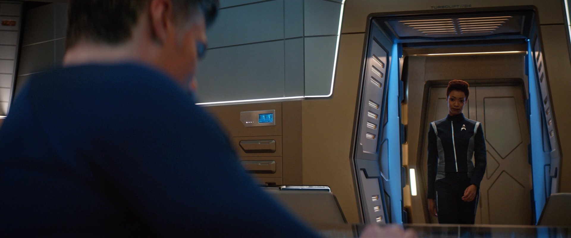extant_StarTrekDiscovery_2x02-Eden_04109.jpg