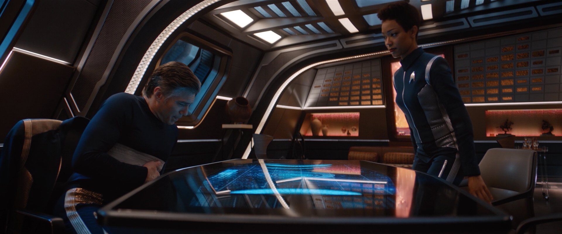 extant_StarTrekDiscovery_2x02-Eden_04140.jpg