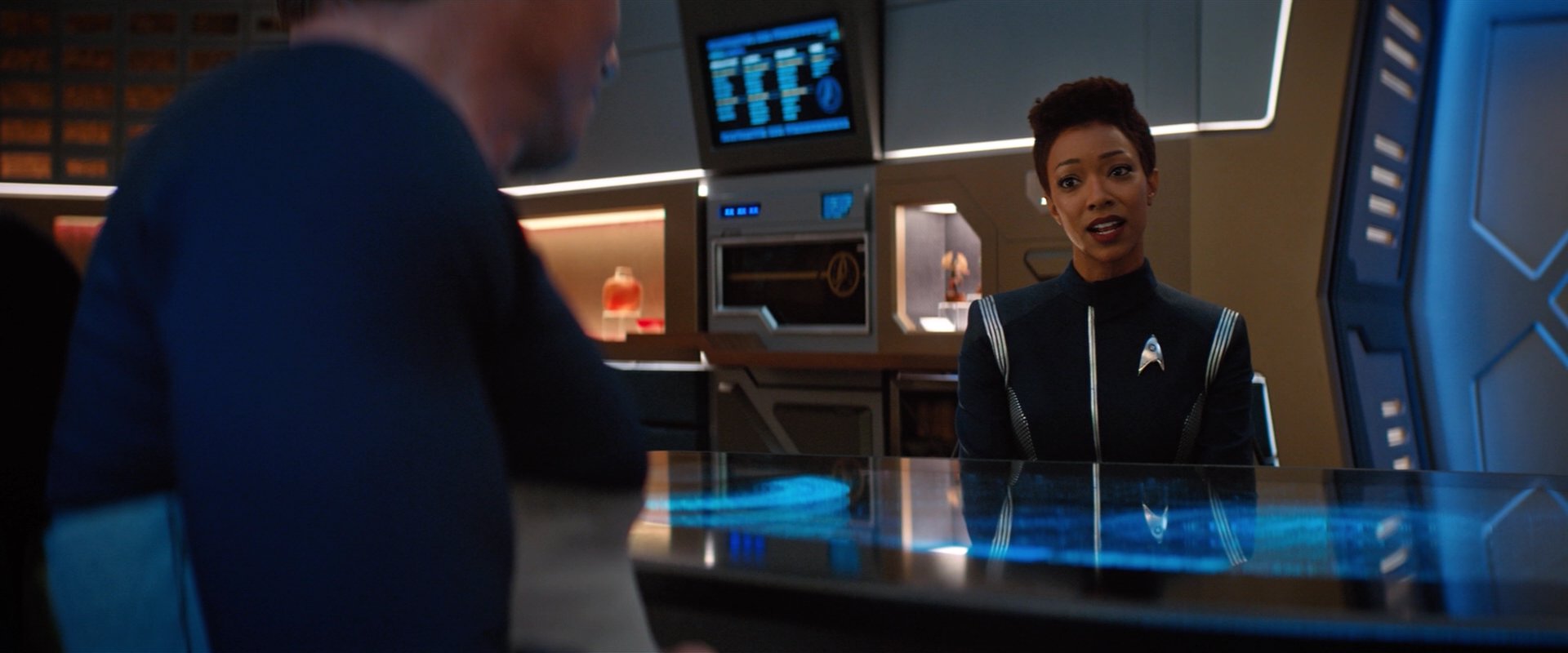 extant_StarTrekDiscovery_2x02-Eden_04289.jpg