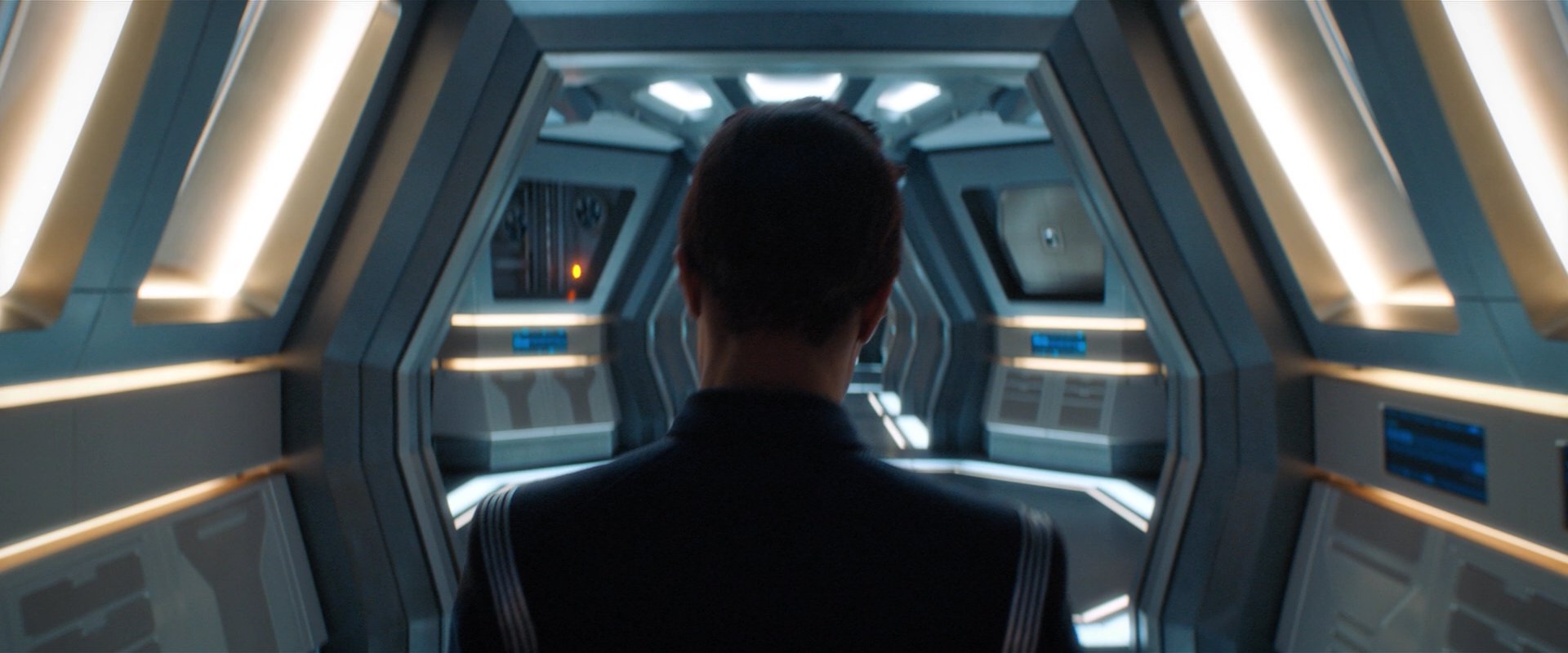 extant_StarTrekDiscovery_2x03-PointOfLight_00212.jpg