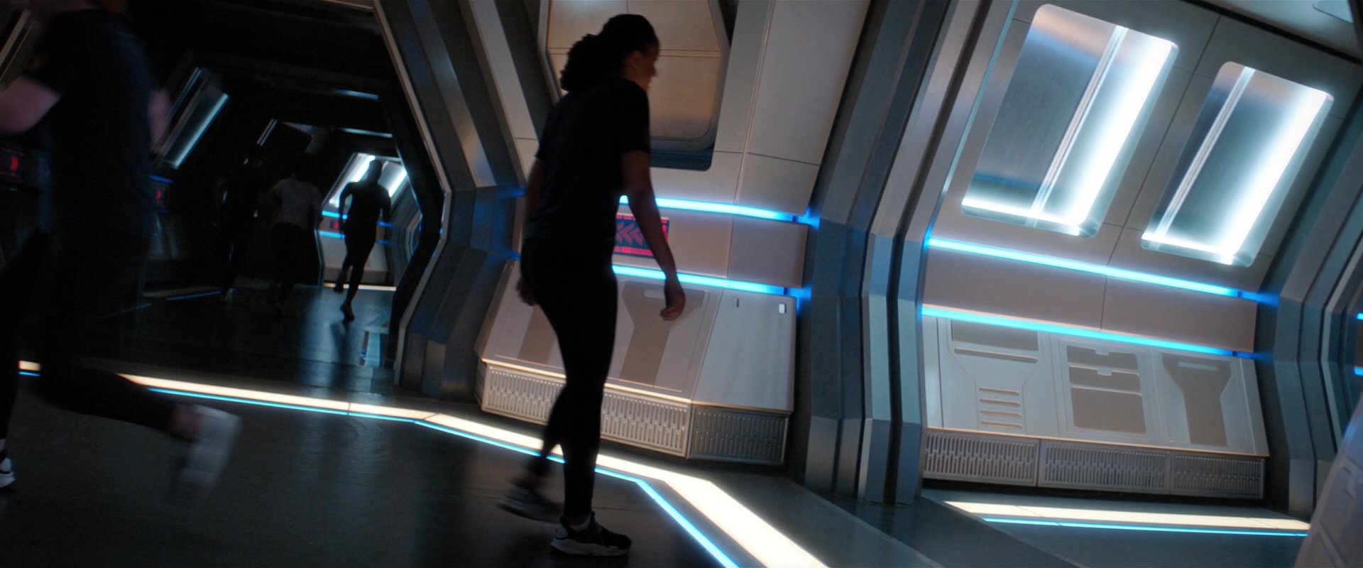 extant_StarTrekDiscovery_2x03-PointOfLight_00251.jpg