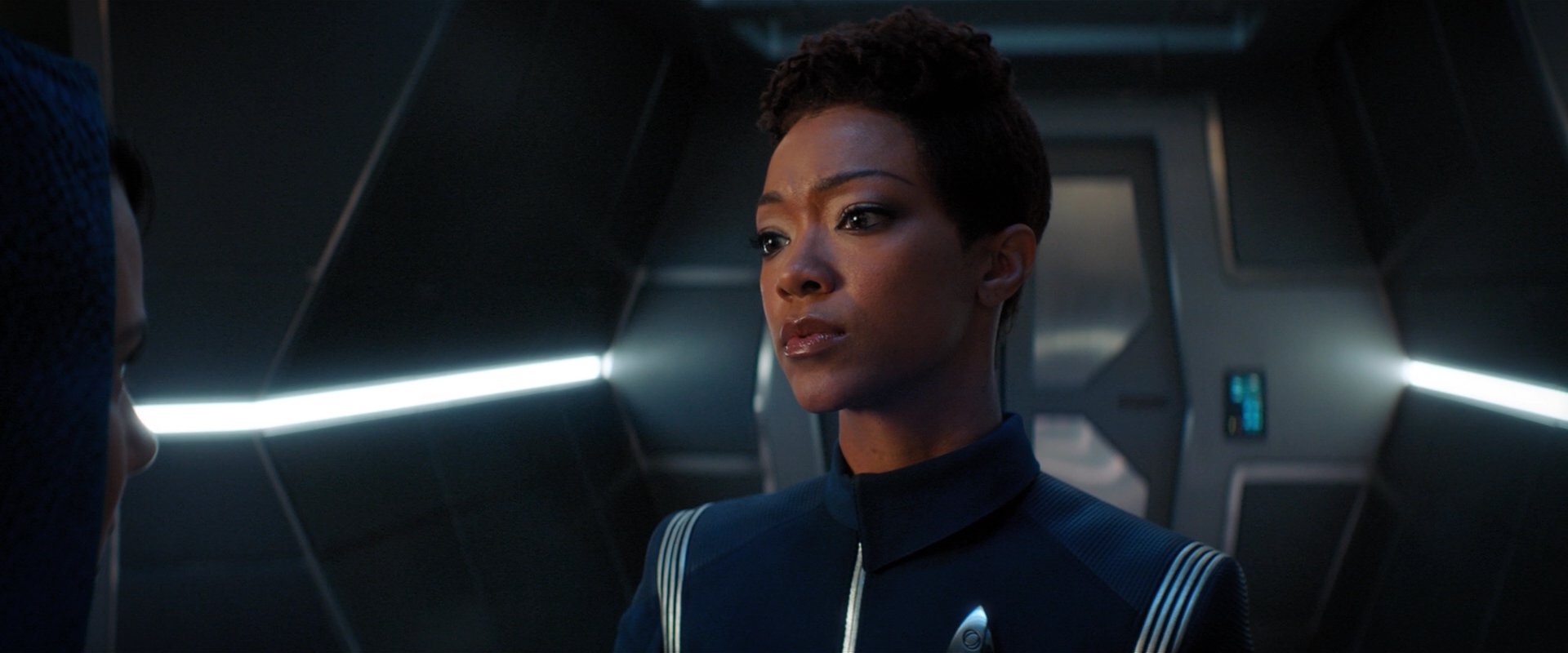 extant_StarTrekDiscovery_2x03-PointOfLight_00713.jpg