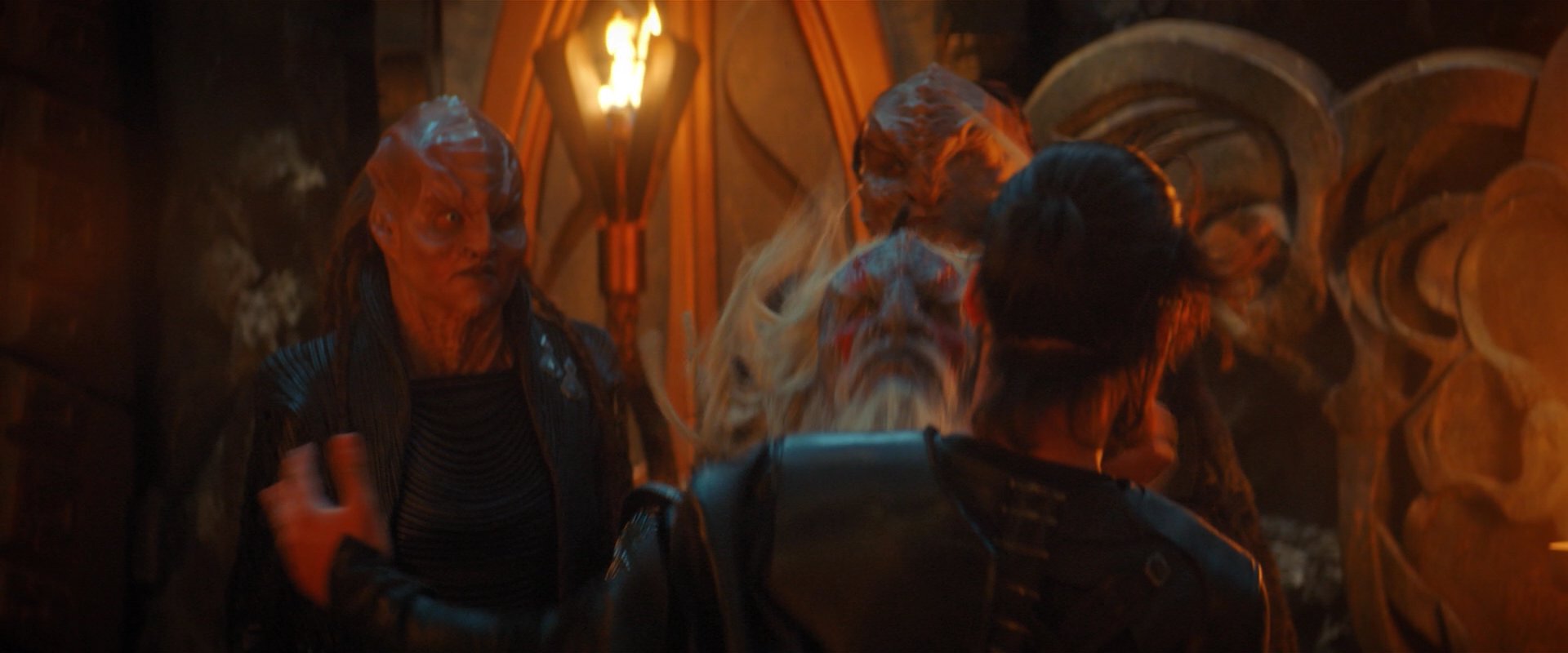 extant_StarTrekDiscovery_2x03-PointOfLight_01126.jpg