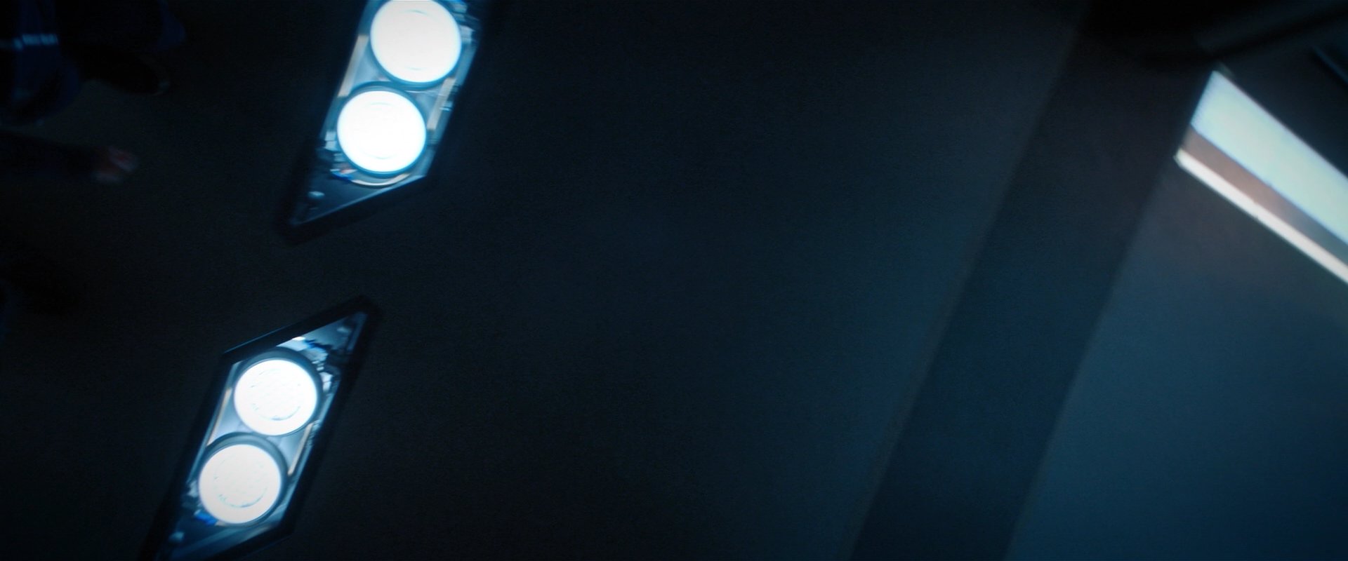 extant_StarTrekDiscovery_2x03-PointOfLight_01177.jpg