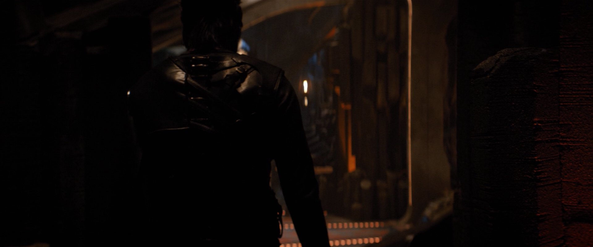 extant_StarTrekDiscovery_2x03-PointOfLight_01324.jpg