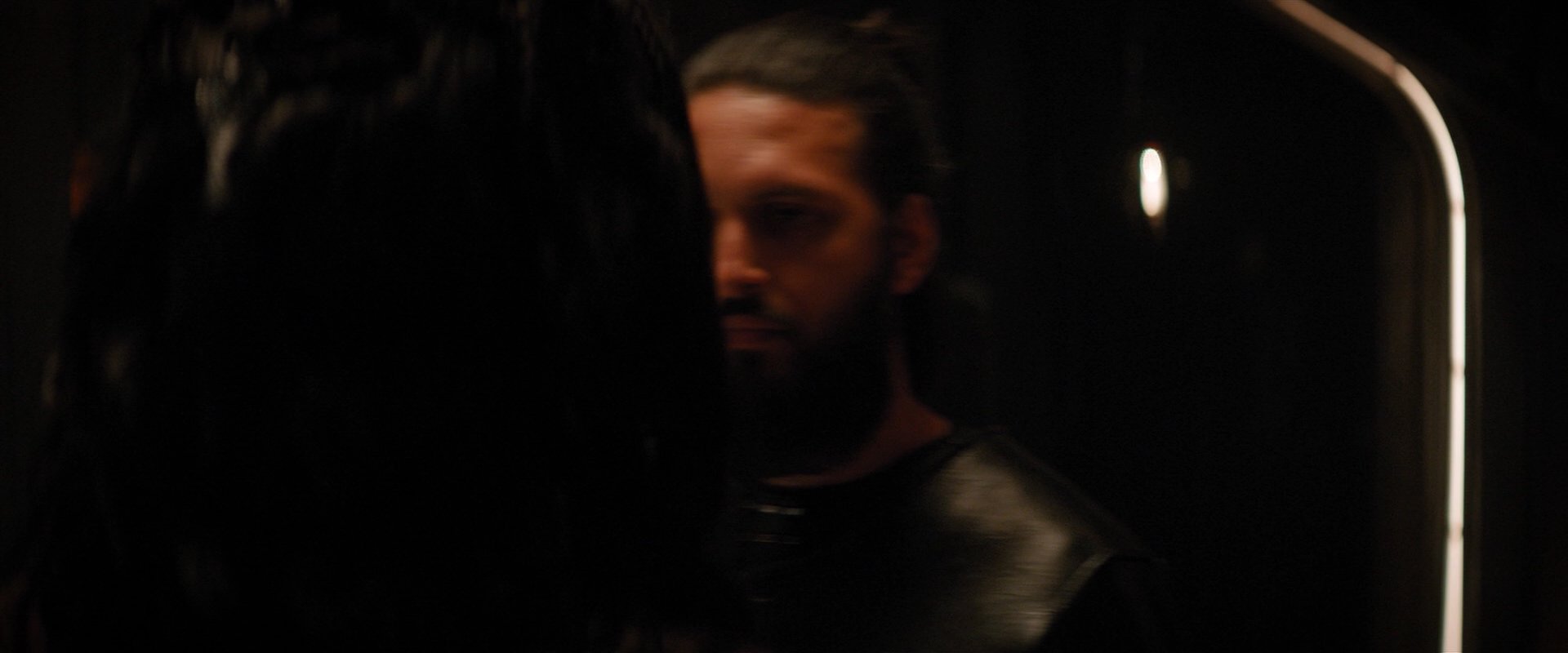 extant_StarTrekDiscovery_2x03-PointOfLight_01372.jpg