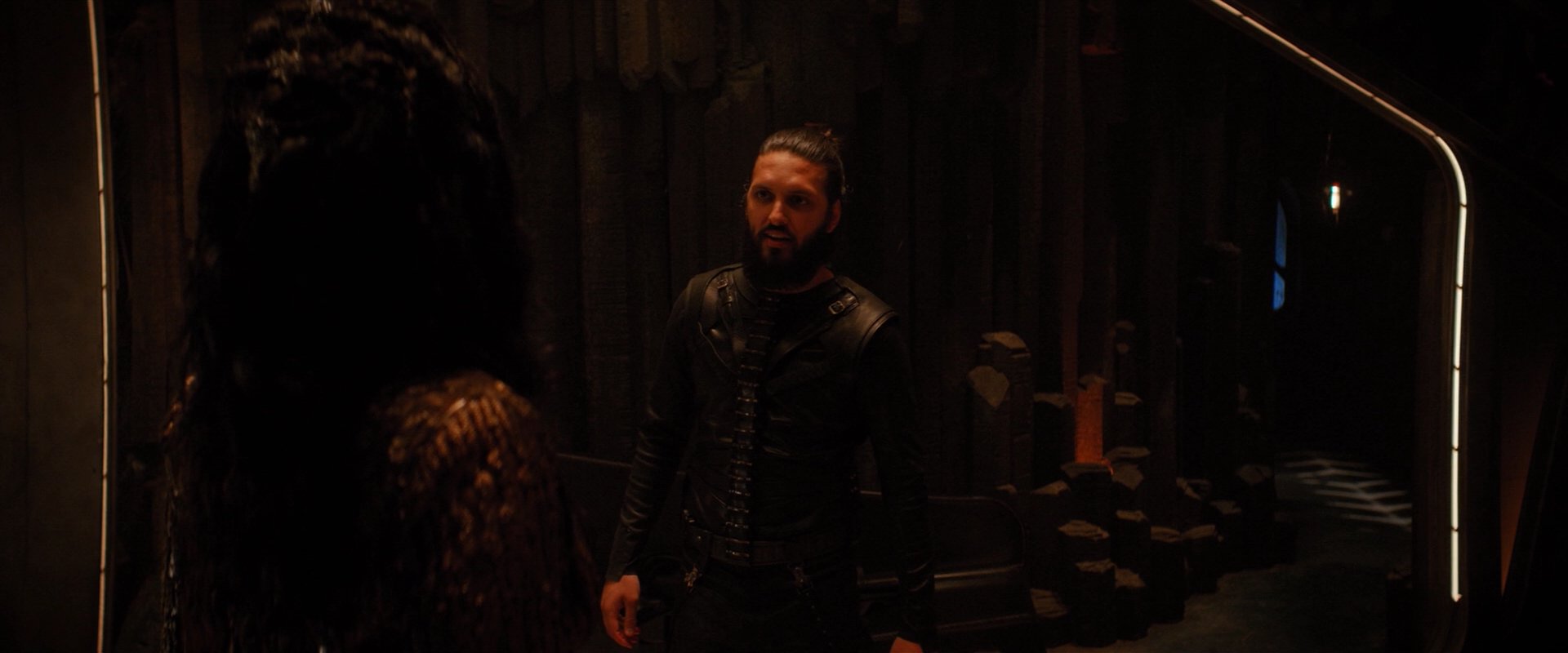 extant_StarTrekDiscovery_2x03-PointOfLight_01432.jpg