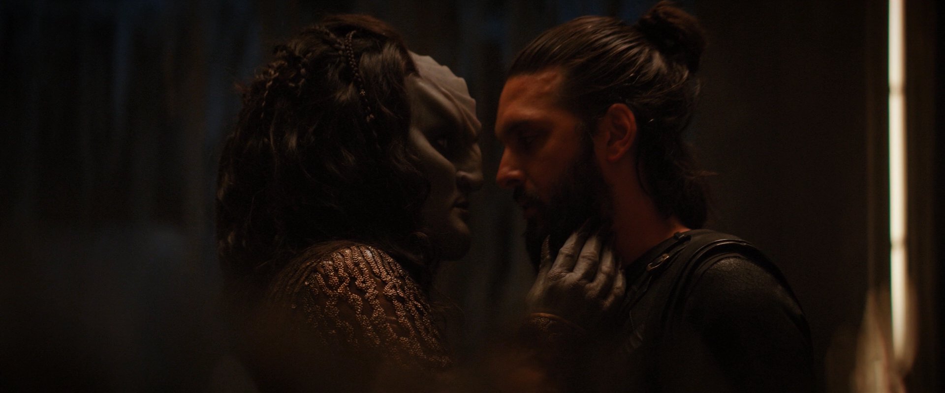 extant_StarTrekDiscovery_2x03-PointOfLight_01463.jpg