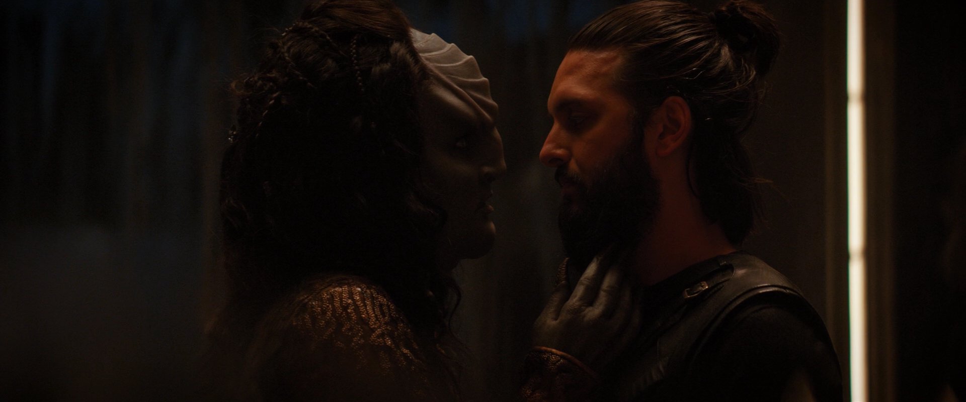 extant_StarTrekDiscovery_2x03-PointOfLight_01468.jpg