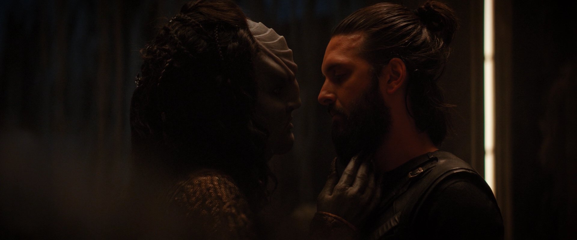 extant_StarTrekDiscovery_2x03-PointOfLight_01472.jpg