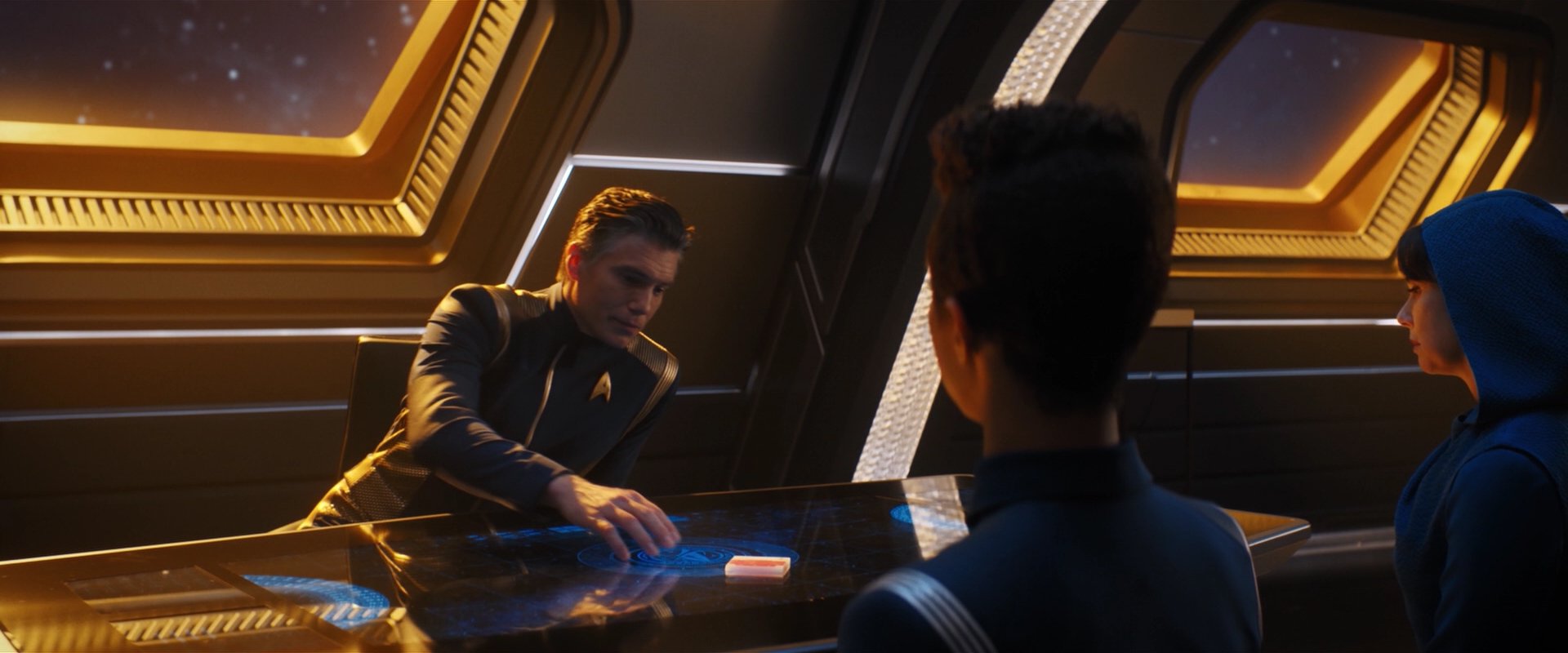 extant_StarTrekDiscovery_2x03-PointOfLight_01563.jpg
