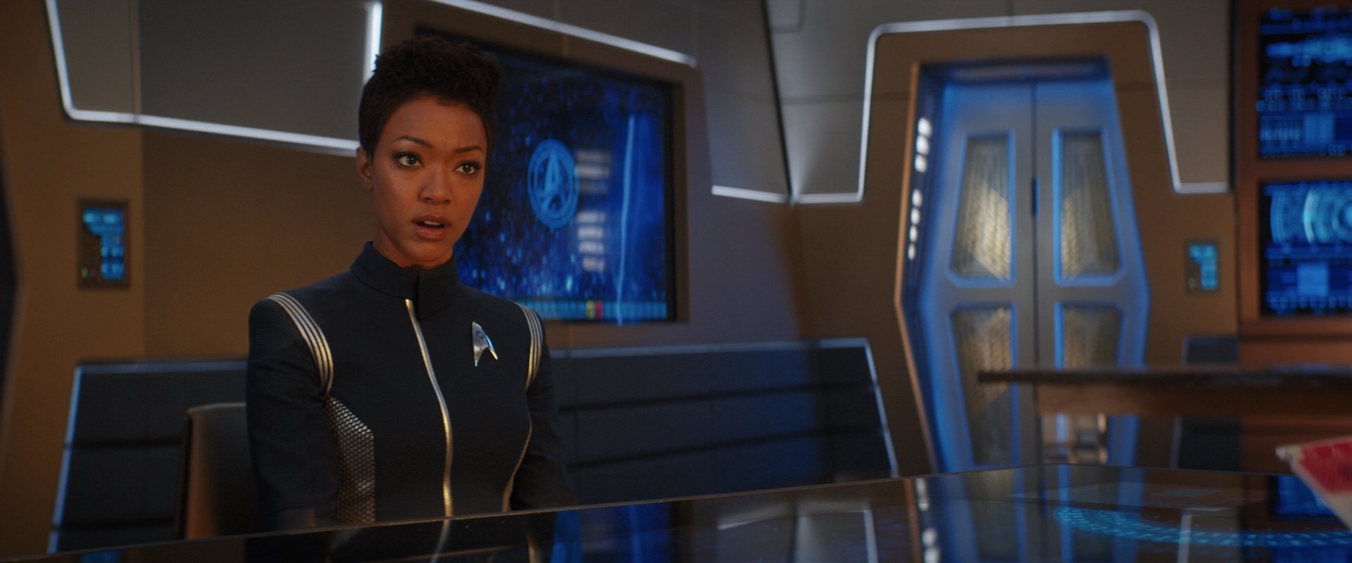 extant_StarTrekDiscovery_2x03-PointOfLight_01582.jpg