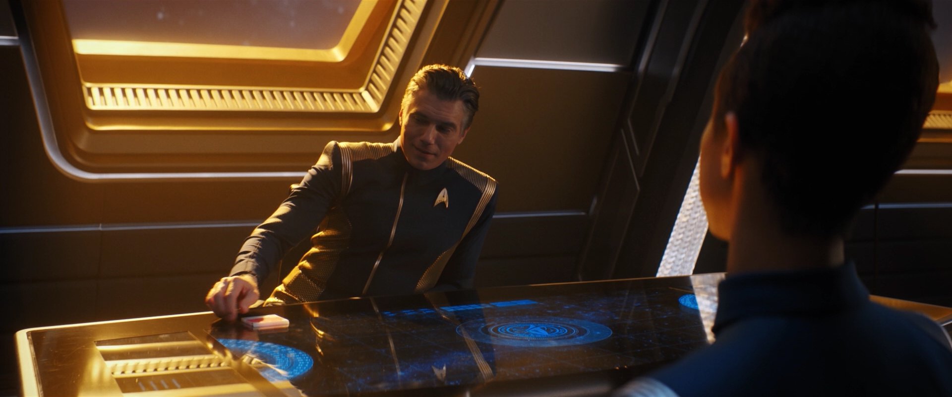 extant_StarTrekDiscovery_2x03-PointOfLight_01608.jpg