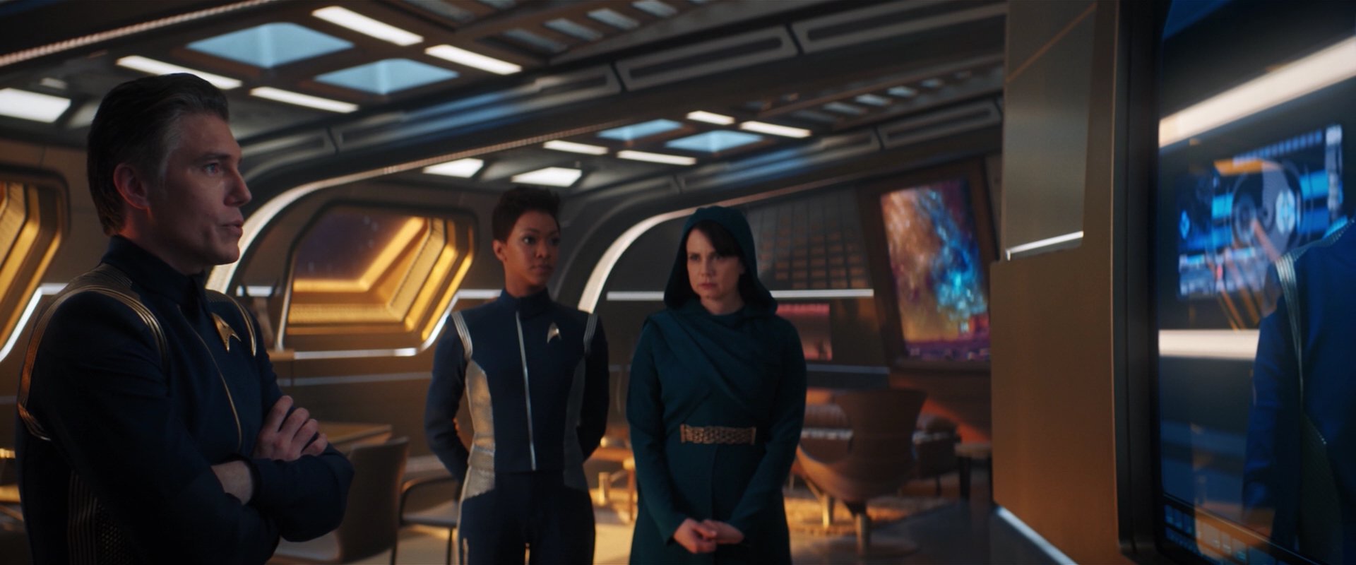 extant_StarTrekDiscovery_2x03-PointOfLight_01653.jpg