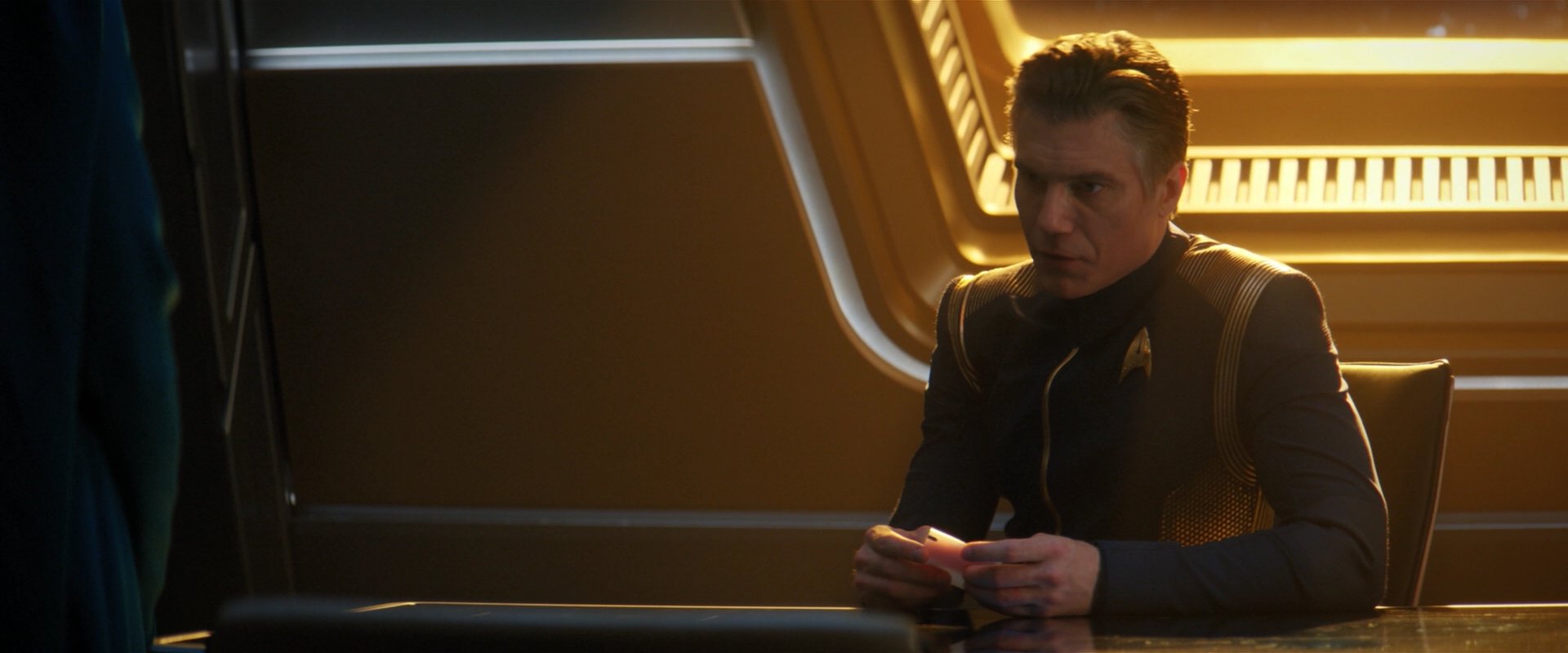 extant_StarTrekDiscovery_2x03-PointOfLight_01789.jpg extant_StarTrekDiscovery_2x03-PointOfLight_01789.jpg